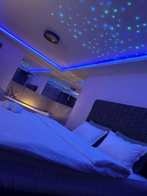 Perla Lux Apartmani Indija Exteriör bild